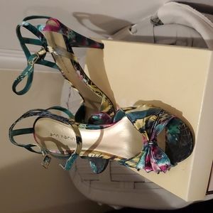 Floral strappy heels size 10